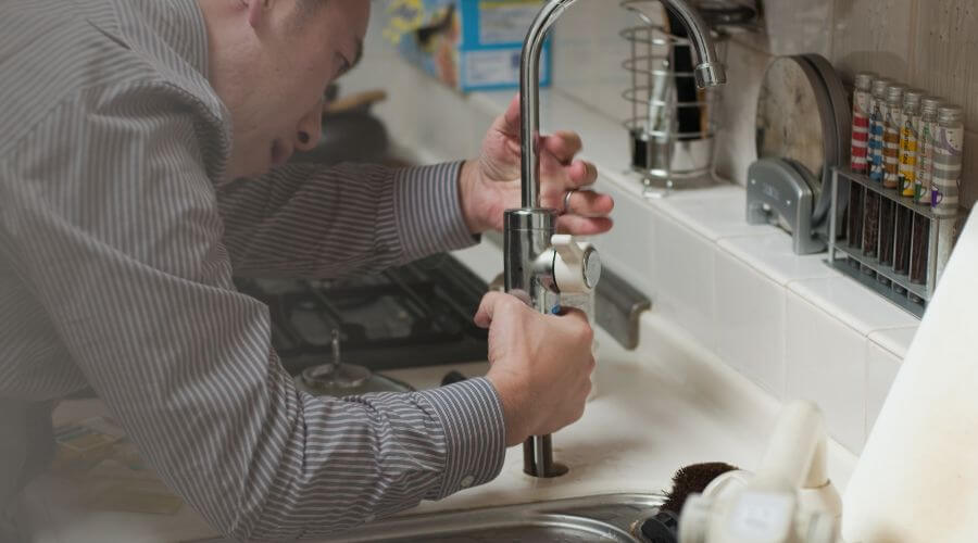 Professional Tankless Water Heater Installation in Elwood, KS